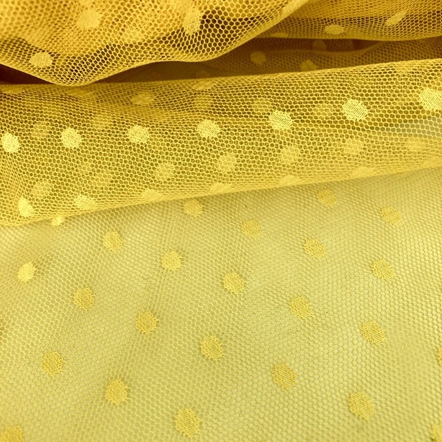 Stretch Tupfen Tüll in der illuminierenden Farbe Gelb | Ansicht: Stretch Tupfen Tüll in der illuminierenden Farbe Gelb