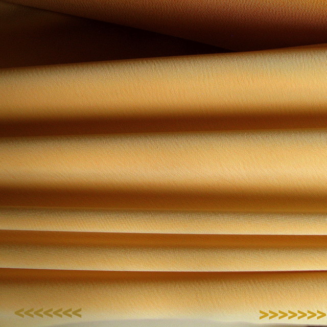 Veganes ultraleichtes Hi-Stretch Mikro Lederimitat in Gold Orange | Ansicht: Veganes ultraleichtes Hi-Stretch Mikro Lederimitat in Gold Orange