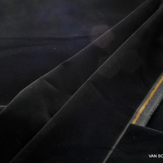 Vintage Baumwoll Samt in Tiefschwarz | Ansicht: Vintage Baumwoll Samt in Tiefschwarz