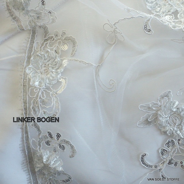 White coloured flower lace on white mesh | View: White coloured flower lace on white mesh