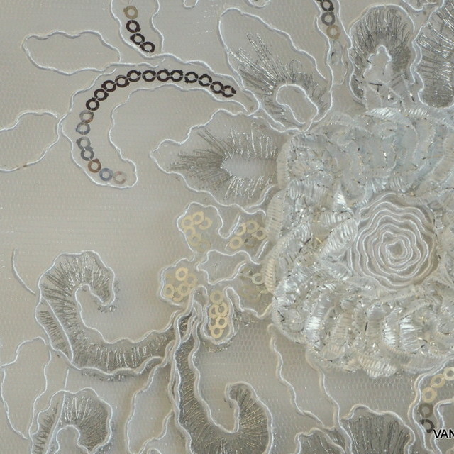 White coloured flower lace on white mesh | View: White coloured flower lace on white mesh