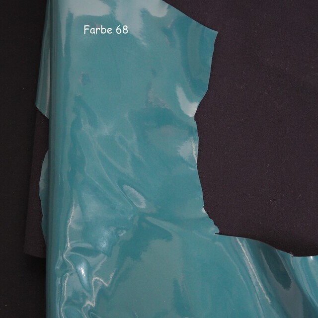 Art. Nr.: Wet Look soft Vinyl Grau/Blau/Petrol 68 mit Abseite in Weiß | Ansicht: Wet Look soft Vinyl Grau/Blau/Petrol-68 mit Abseite in Weiß Wet Look soft Vinyl Grau/Blau/Petrol 68 mit Abseite in Weiß | Ansicht: Wet Look soft Vinyl Grau/Blau/Petrol-68 mit Abseite in Weiß