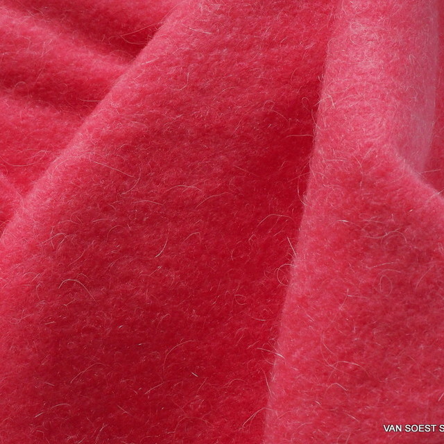 Wollflausch in tollem Pink | Ansicht: Wollflausch in tollem Pink