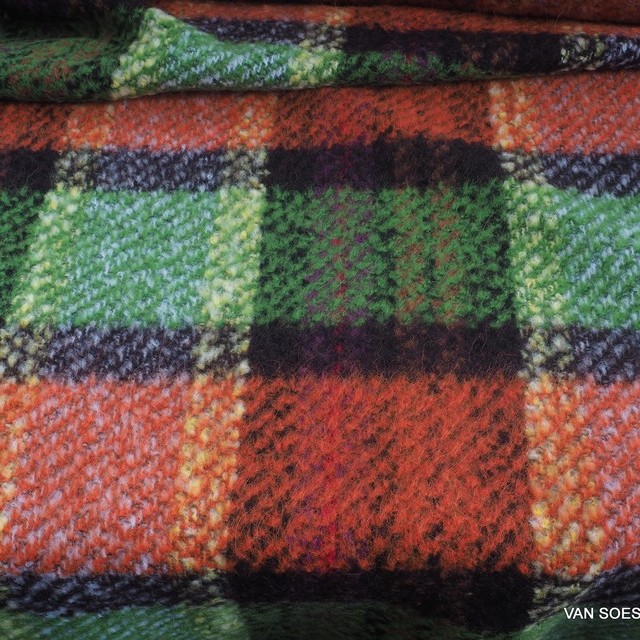 couture bouclé check fabric with virgin wool & alpaca content napped on one side | View: exceptional couture bouclé check fabric with virgin wool & alpaca part roughened on one side