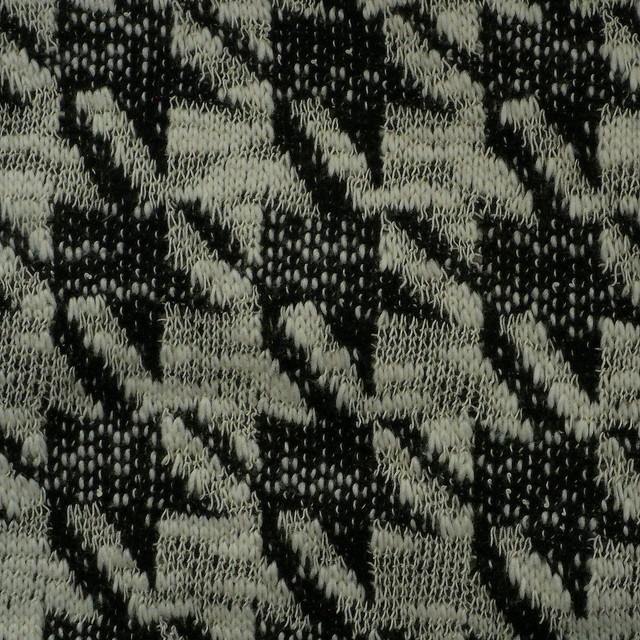 Stretch Strick Hahnentritt in Schwarz-Weiß