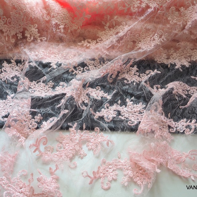 bicolor double bow glitter lace in rosé on special jacquard tulle | View: bicolor double bow glitter lace in rosé on special jacquard tulle