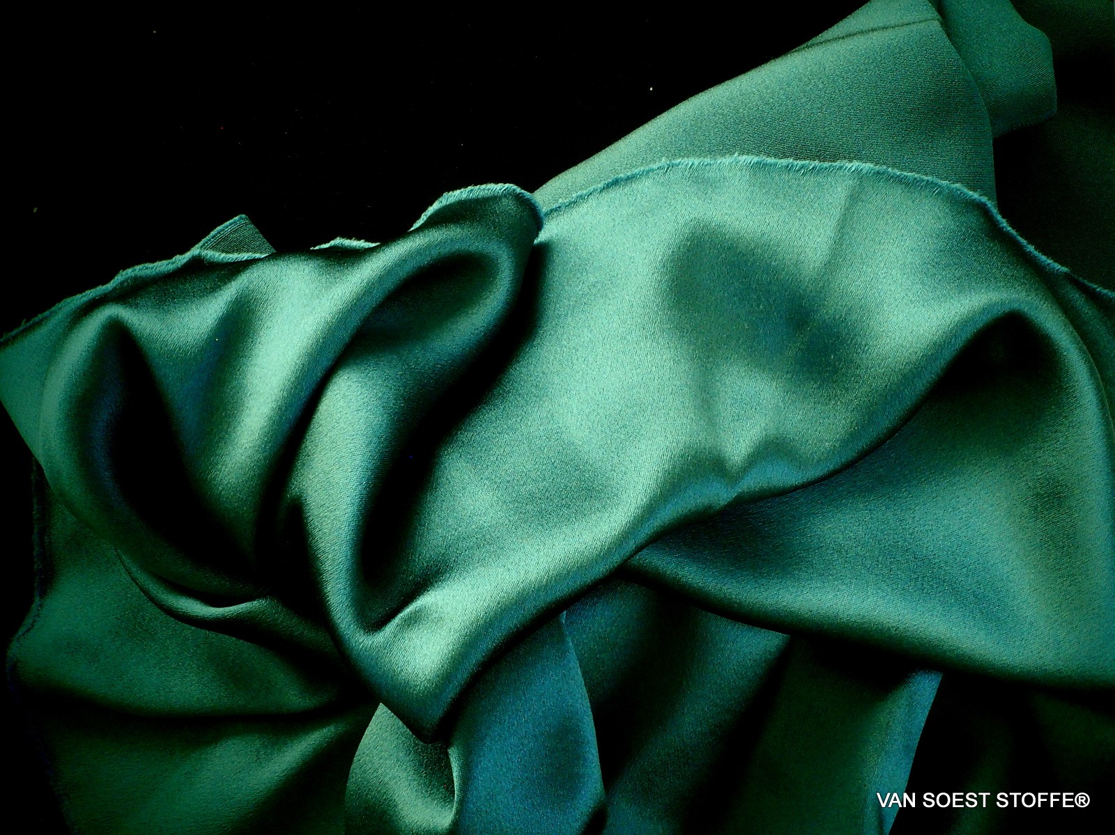 Silk fabric, Versace Versatile Seaweed Green Camo Silk Crepe (Made in  Italy)